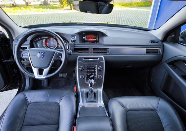 Volvo V70 cena 46900 przebieg: 232000, rok produkcji 2016 z Kutno małe 137